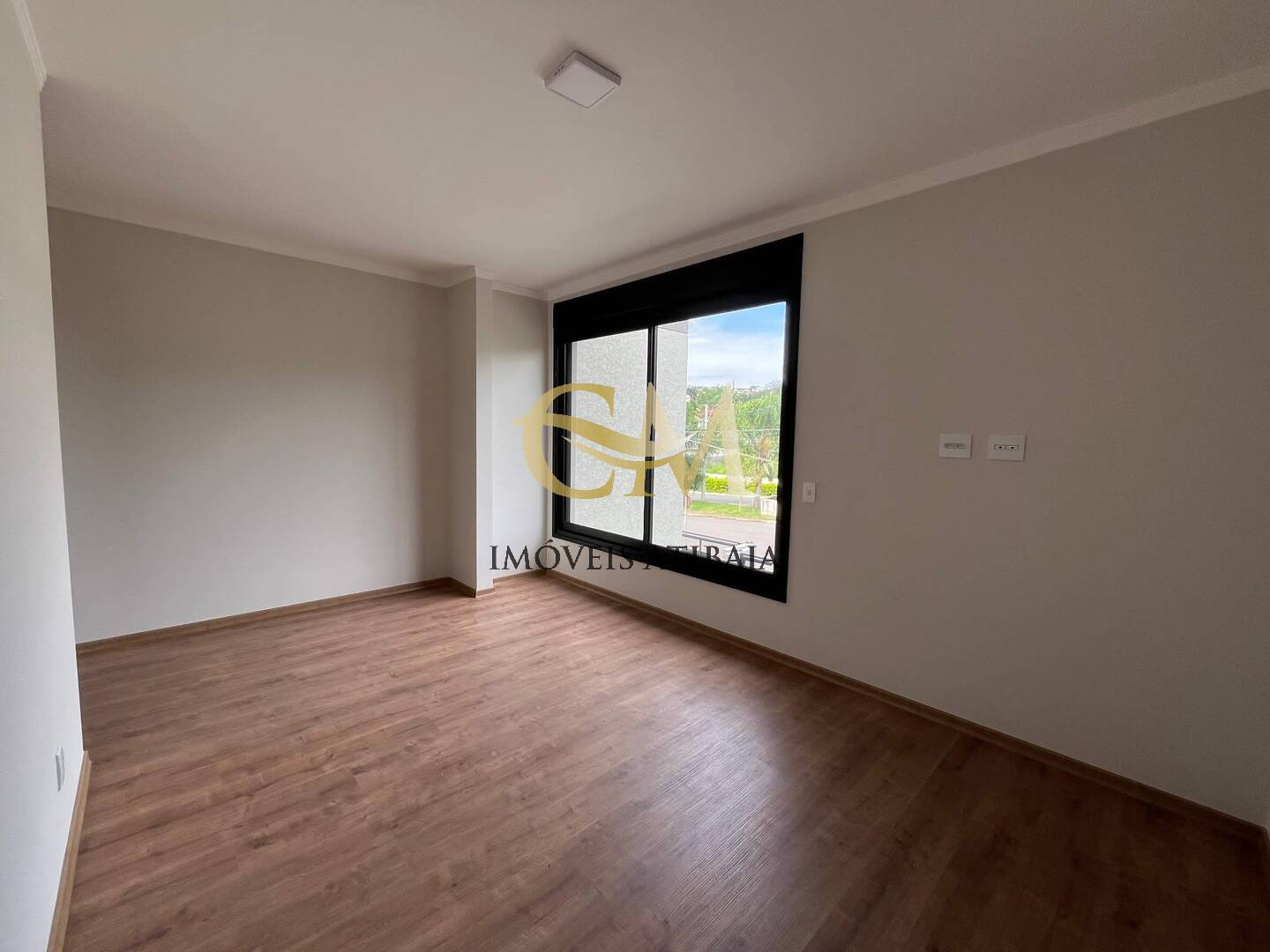 Casa à venda com 3 quartos, 250m² - Foto 13