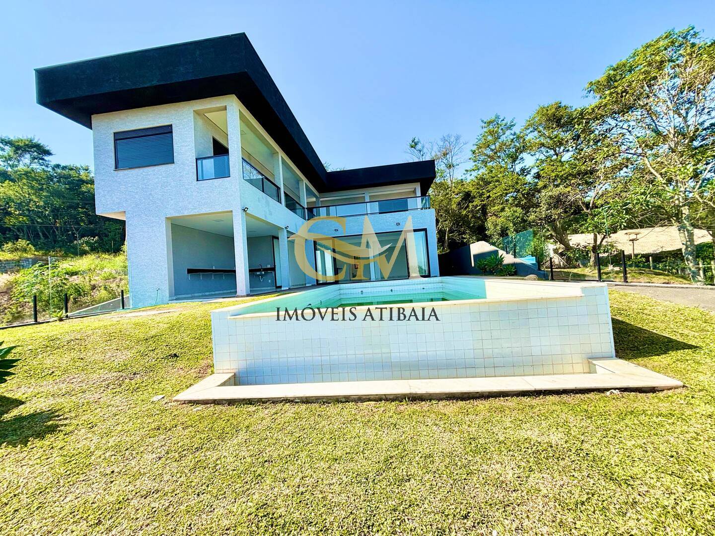 Casa de Condomínio à venda com 5 quartos, 306m² - Foto 4