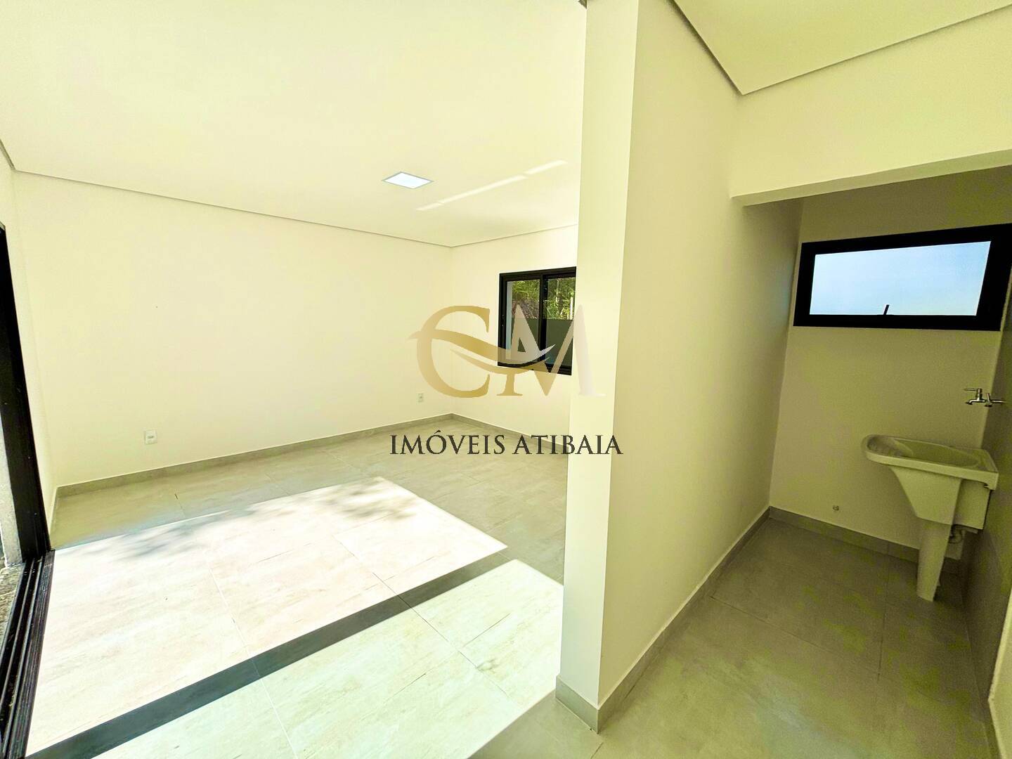 Casa de Condomínio à venda com 5 quartos, 306m² - Foto 13