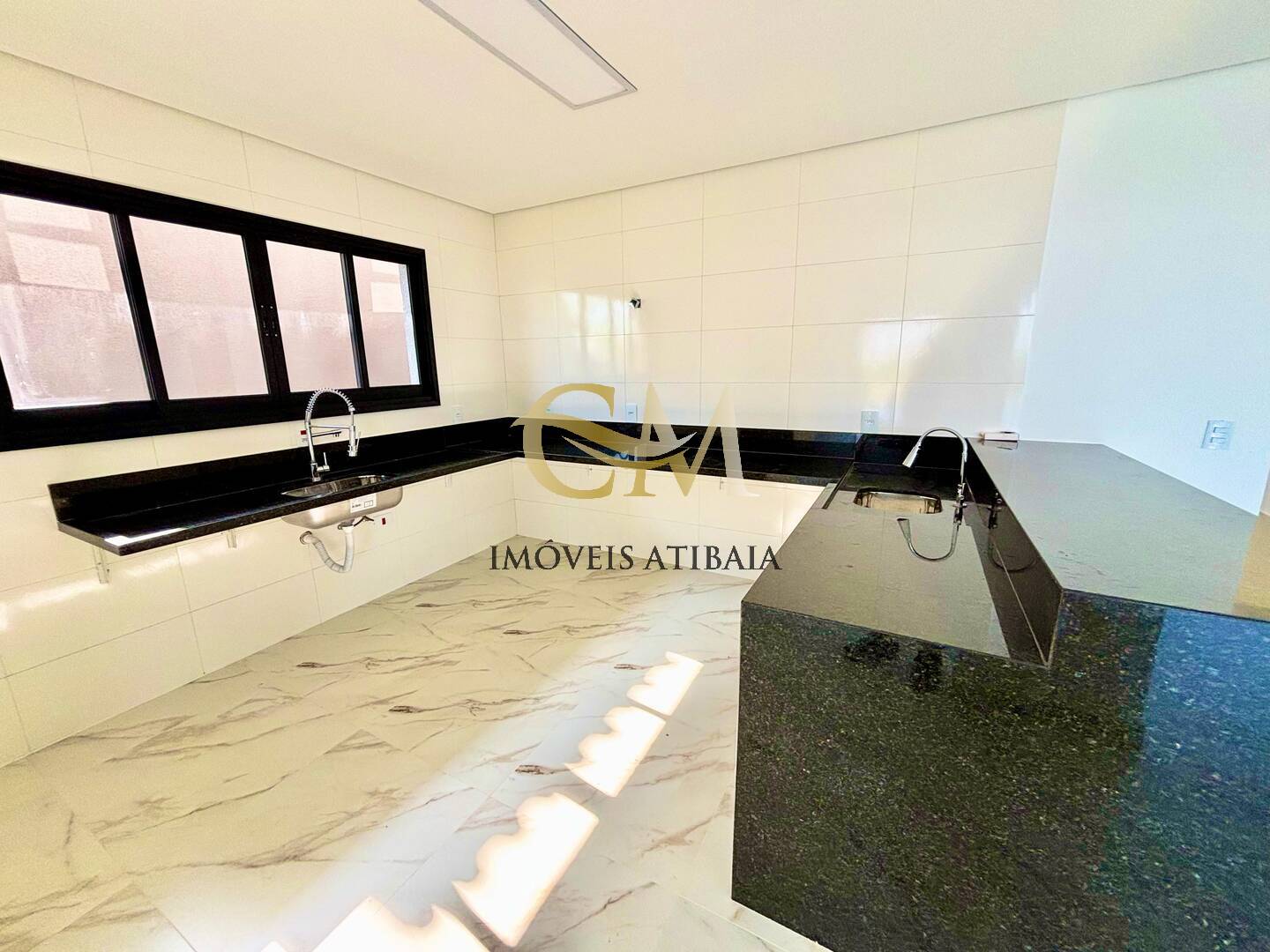 Casa de Condomínio à venda com 5 quartos, 306m² - Foto 51
