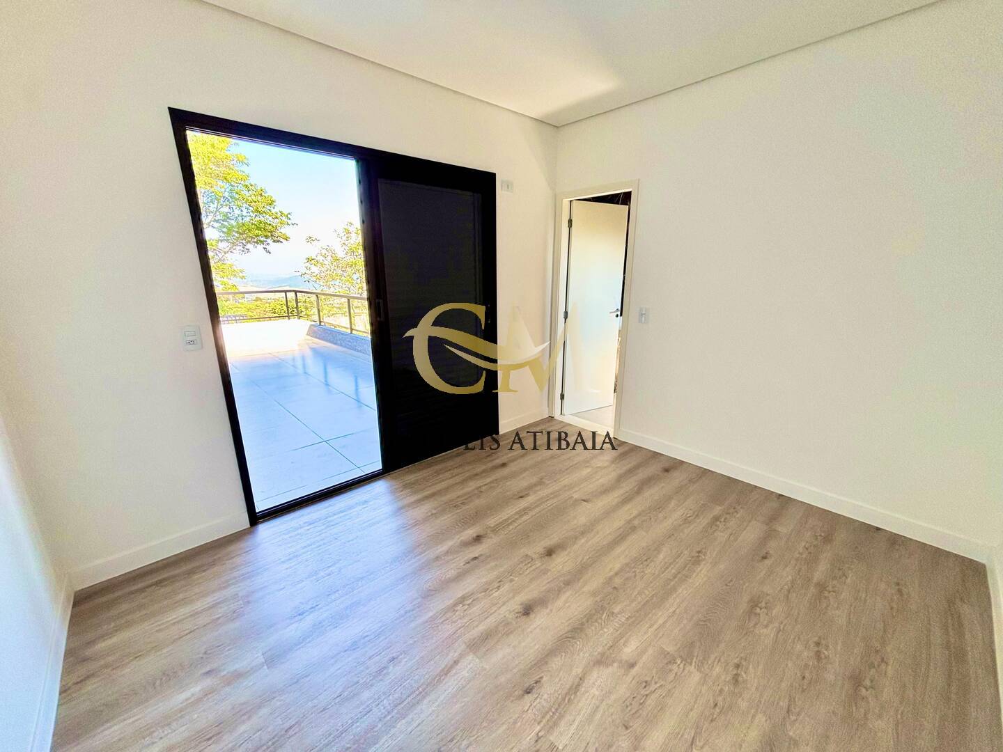 Casa de Condomínio à venda com 5 quartos, 306m² - Foto 33