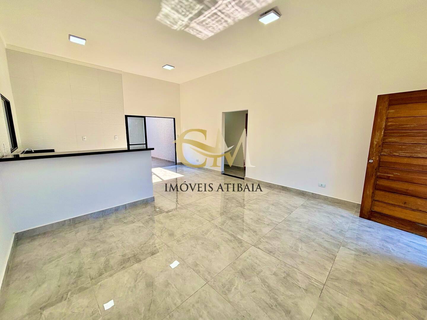 Casa à venda com 3 quartos, 217m² - Foto 8