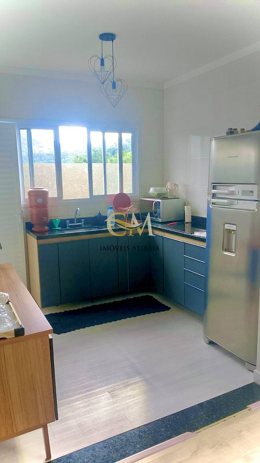 Casa à venda com 2 quartos, 98m² - Foto 13