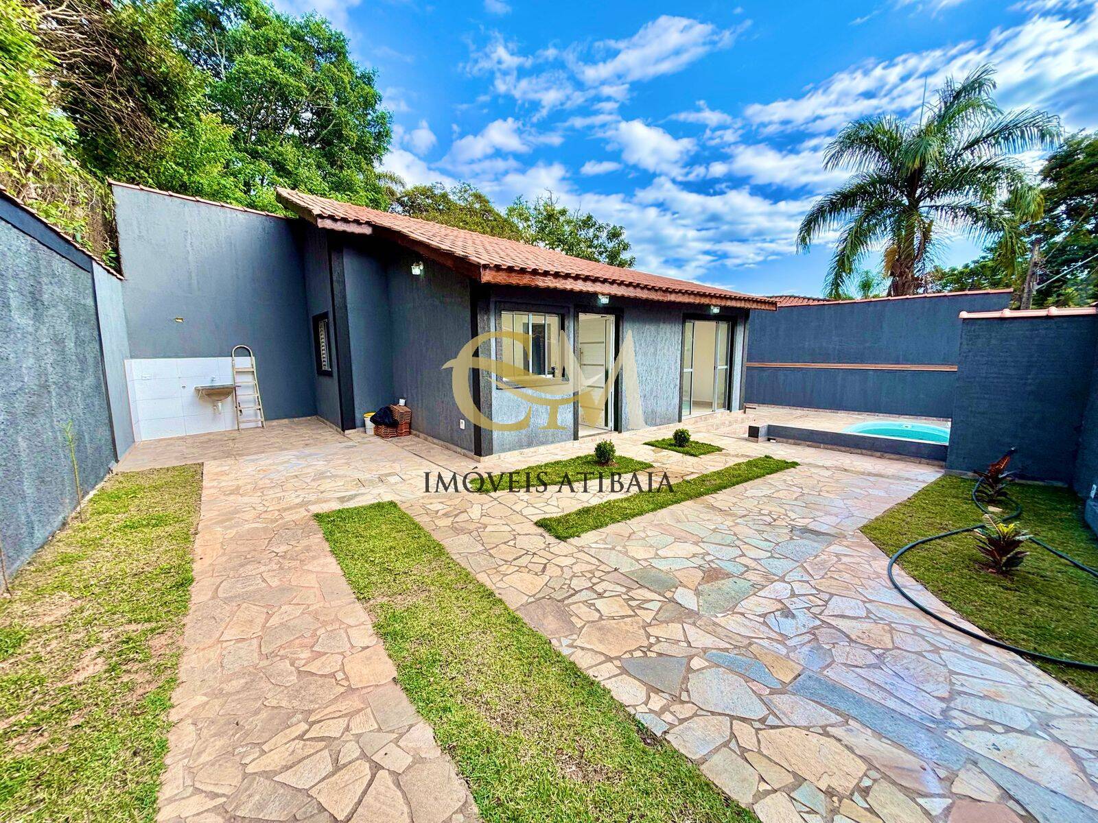 Casa à venda com 2 quartos, 154m² - Foto 2