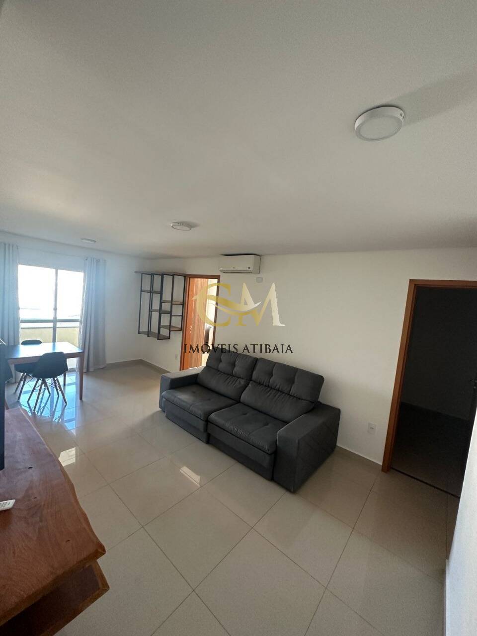 Apartamento para alugar com 3 quartos, 90m² - Foto 2