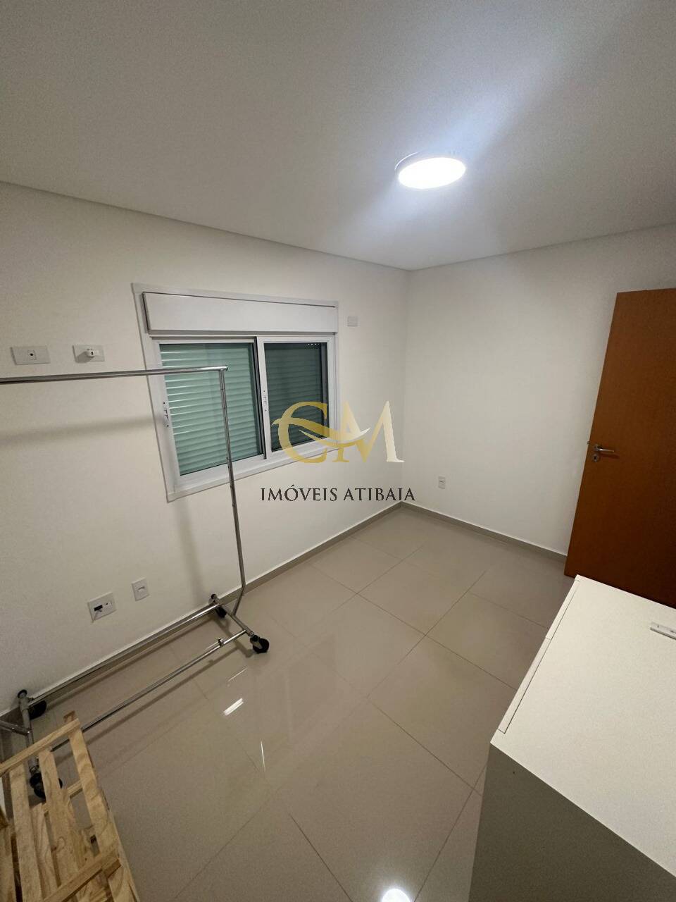 Apartamento para alugar com 3 quartos, 90m² - Foto 11