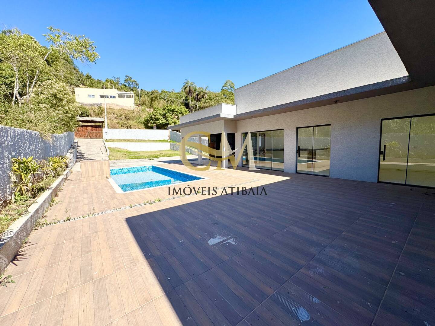 Casa à venda com 3 quartos, 500m² - Foto 4