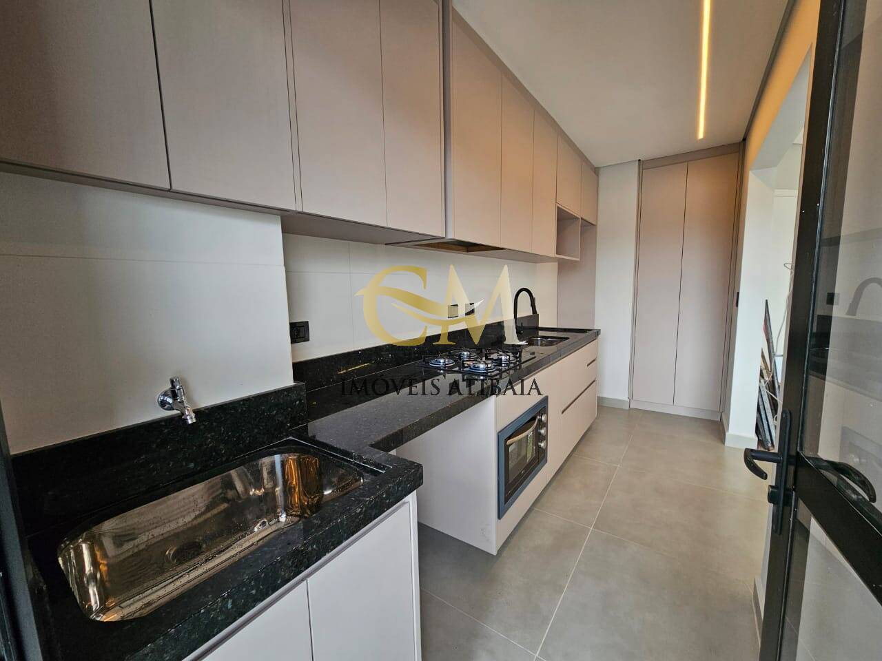 Apartamento à venda com 2 quartos, 62m² - Foto 11
