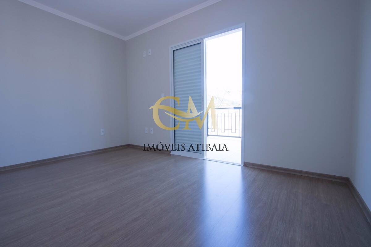 Casa à venda com 3 quartos, 250m² - Foto 17