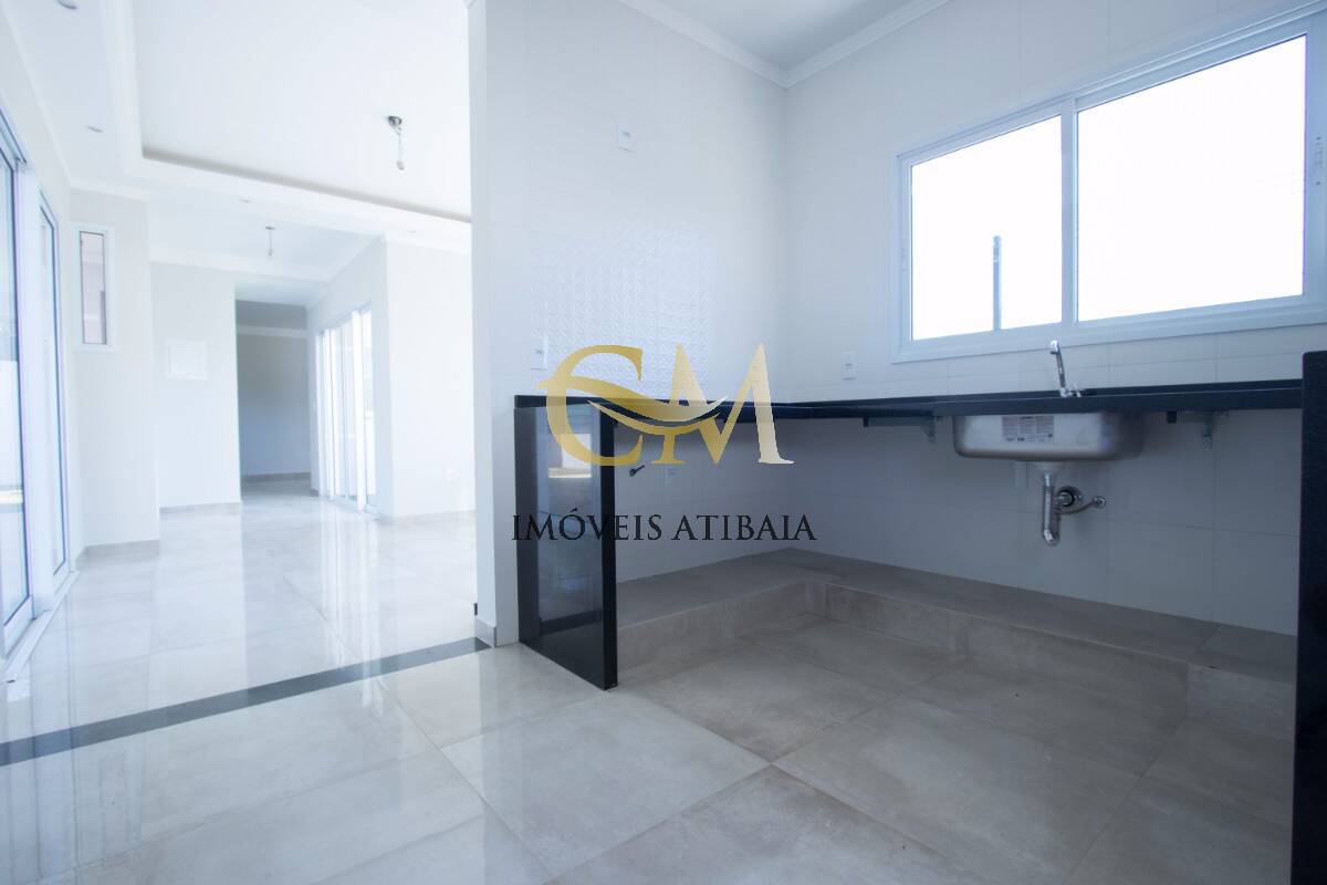 Casa à venda com 3 quartos, 250m² - Foto 10