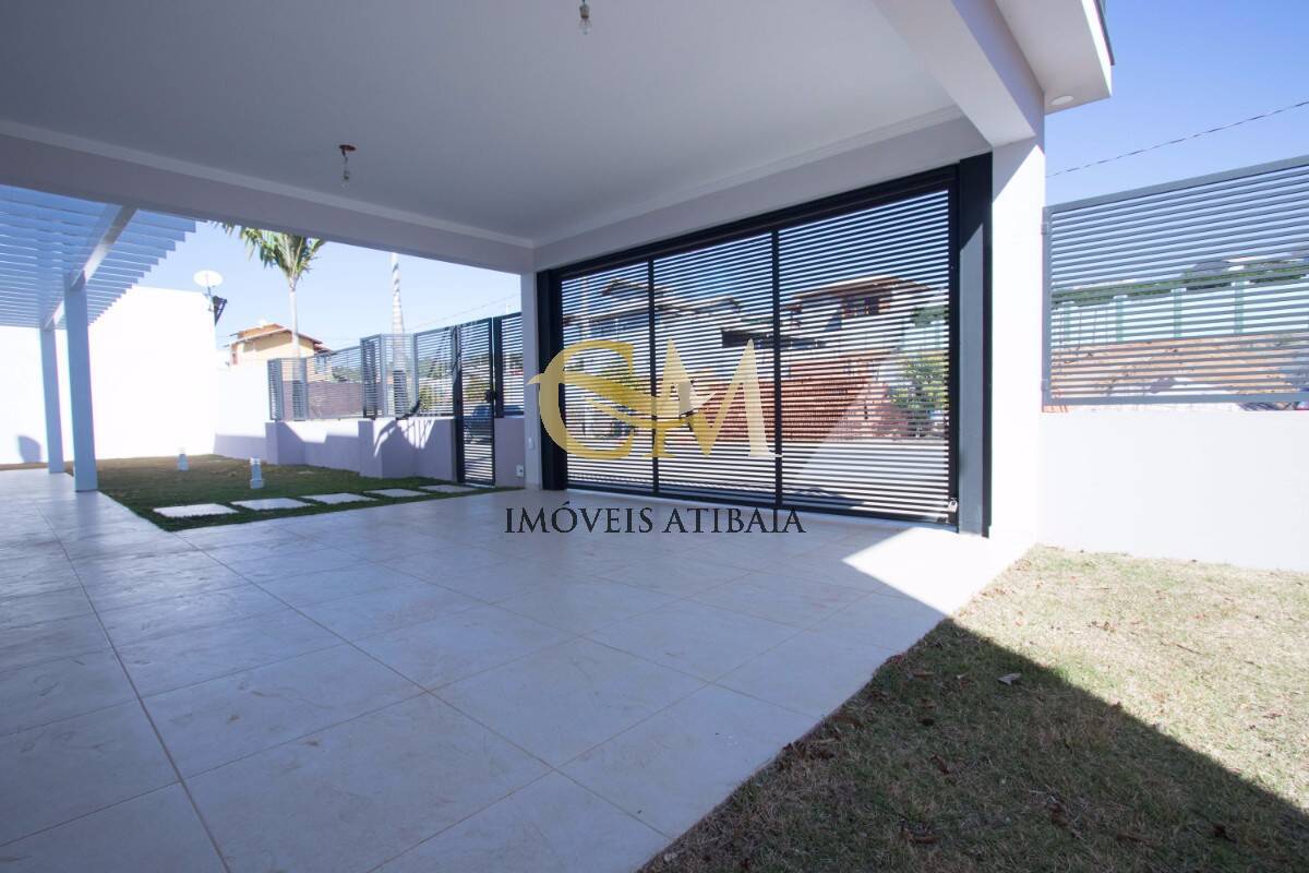 Casa à venda com 3 quartos, 250m² - Foto 4