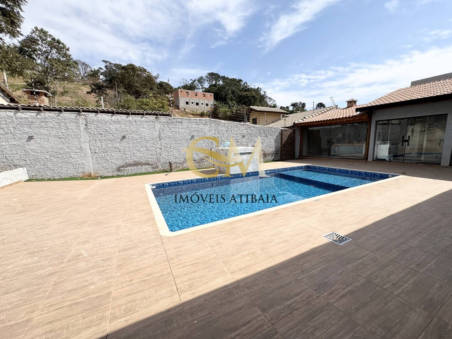 Casa à venda com 3 quartos, 500m² - Foto 4