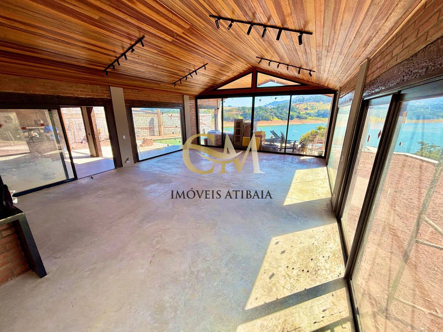 Casa de Condomínio à venda com 4 quartos, 318m² - Foto 23