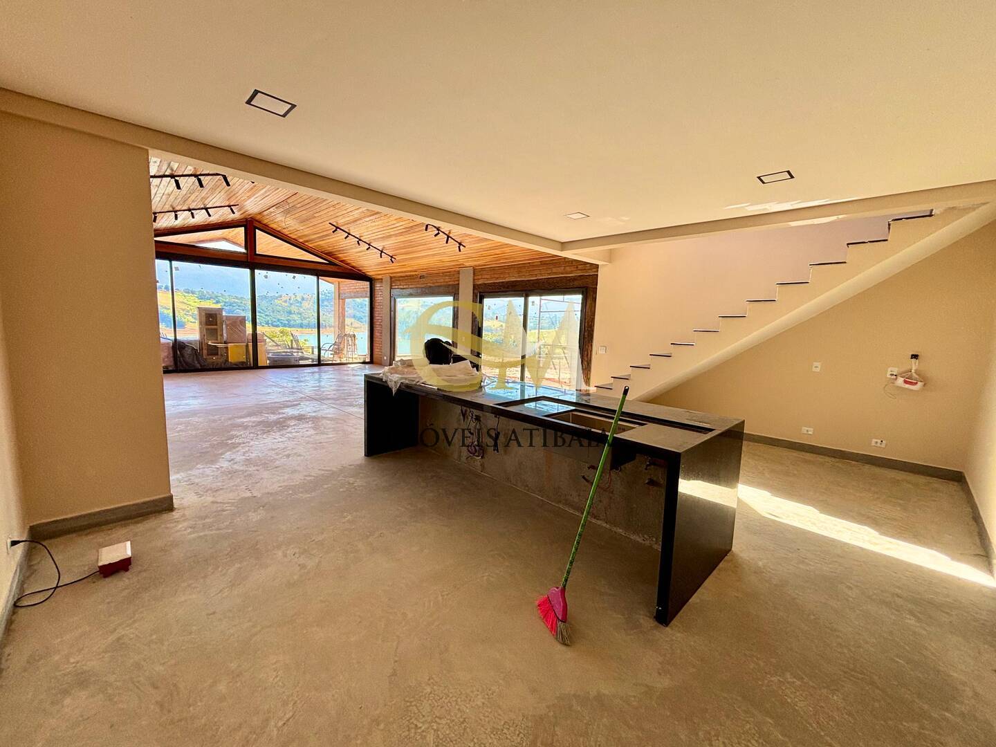 Casa de Condomínio à venda com 4 quartos, 318m² - Foto 25