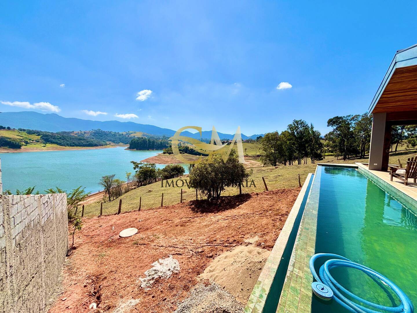 Casa de Condomínio à venda com 4 quartos, 318m² - Foto 27