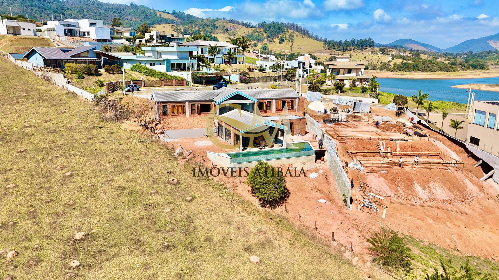 Casa de Condomínio à venda com 4 quartos, 318m² - Foto 41