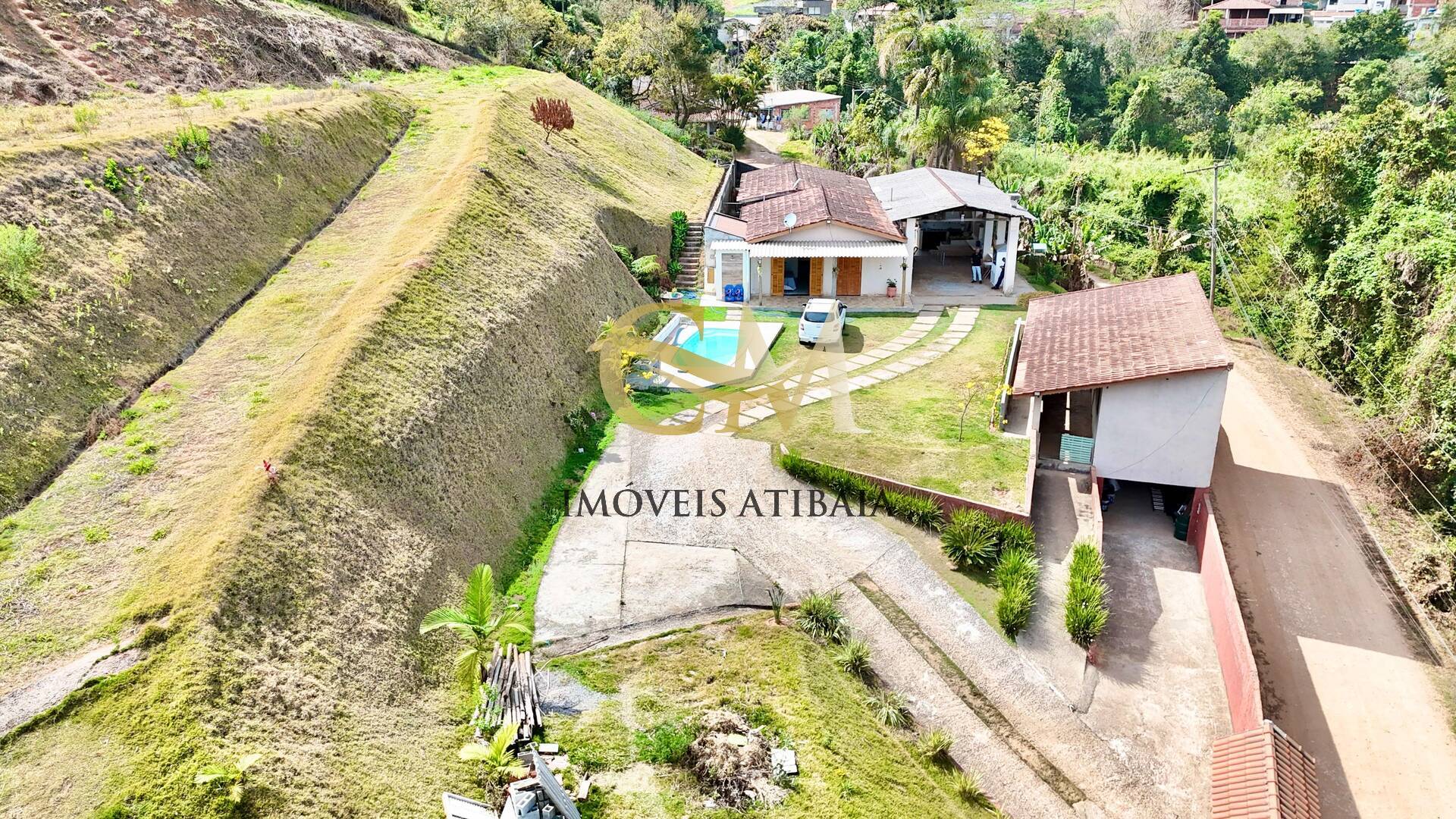 Casa, 6 quartos, 3300 m² - Foto 1