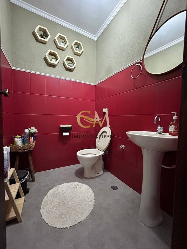Casa, 3 quartos, 245 m² - Foto 8