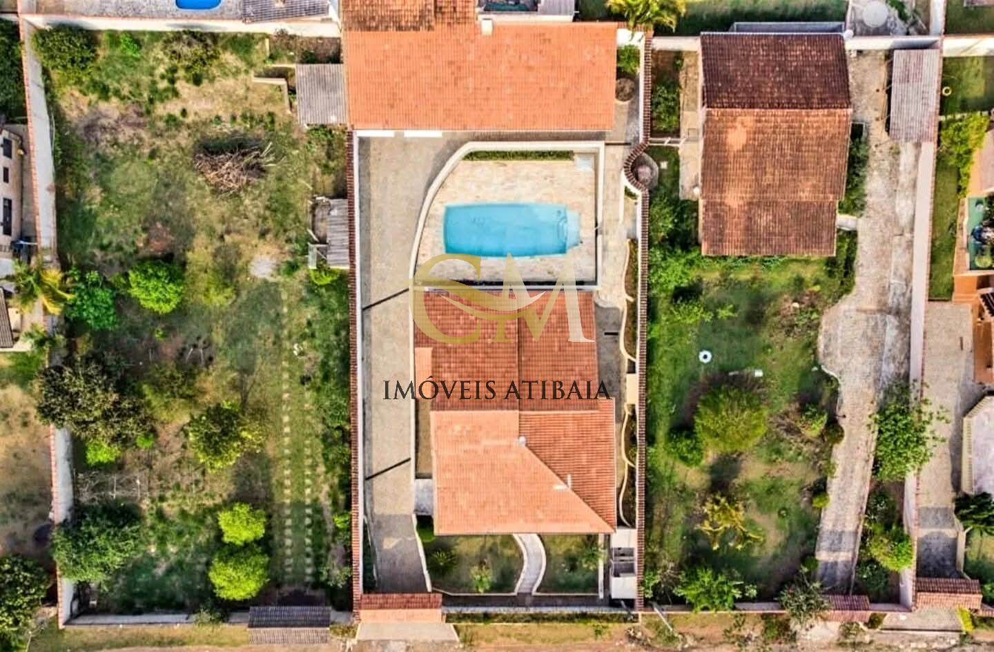 Casa, 3 quartos, 243 m² - Foto 2