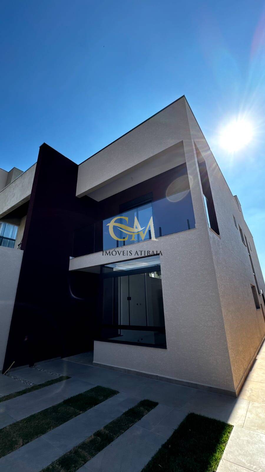 Casa, 3 quartos, 270 m² - Foto 1