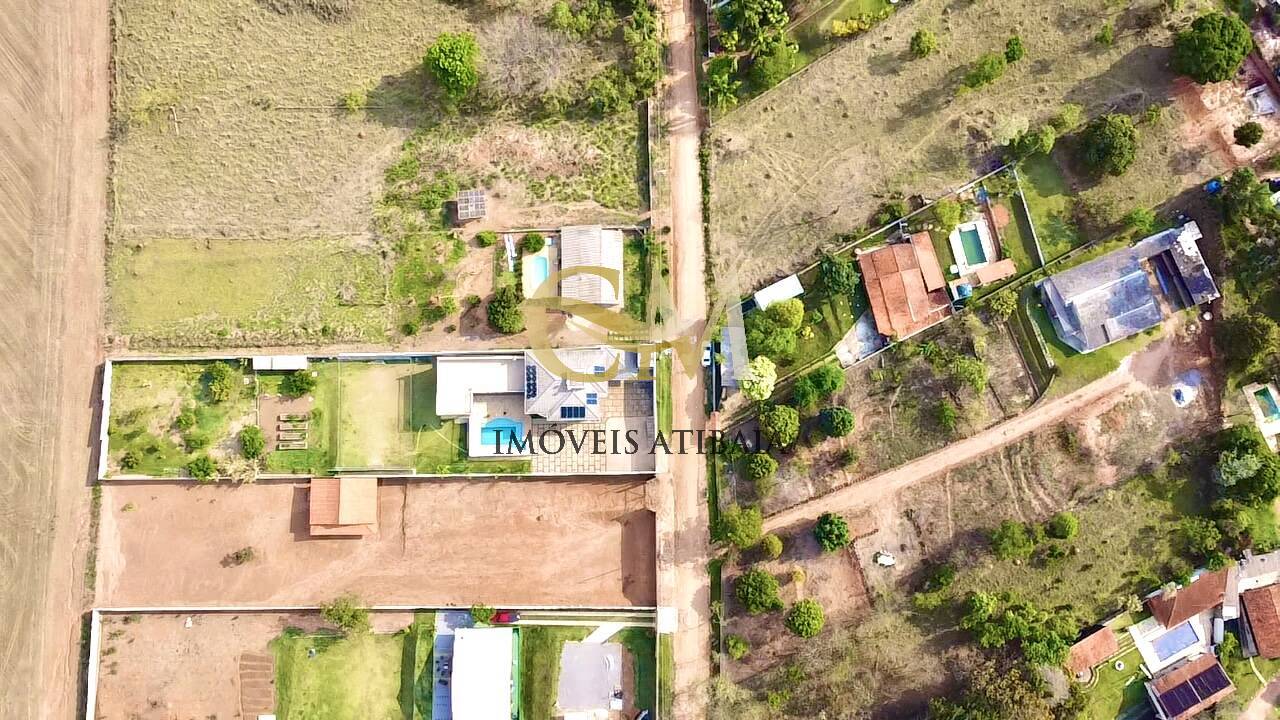 Casa, 2 quartos, 2600 m² - Foto 3