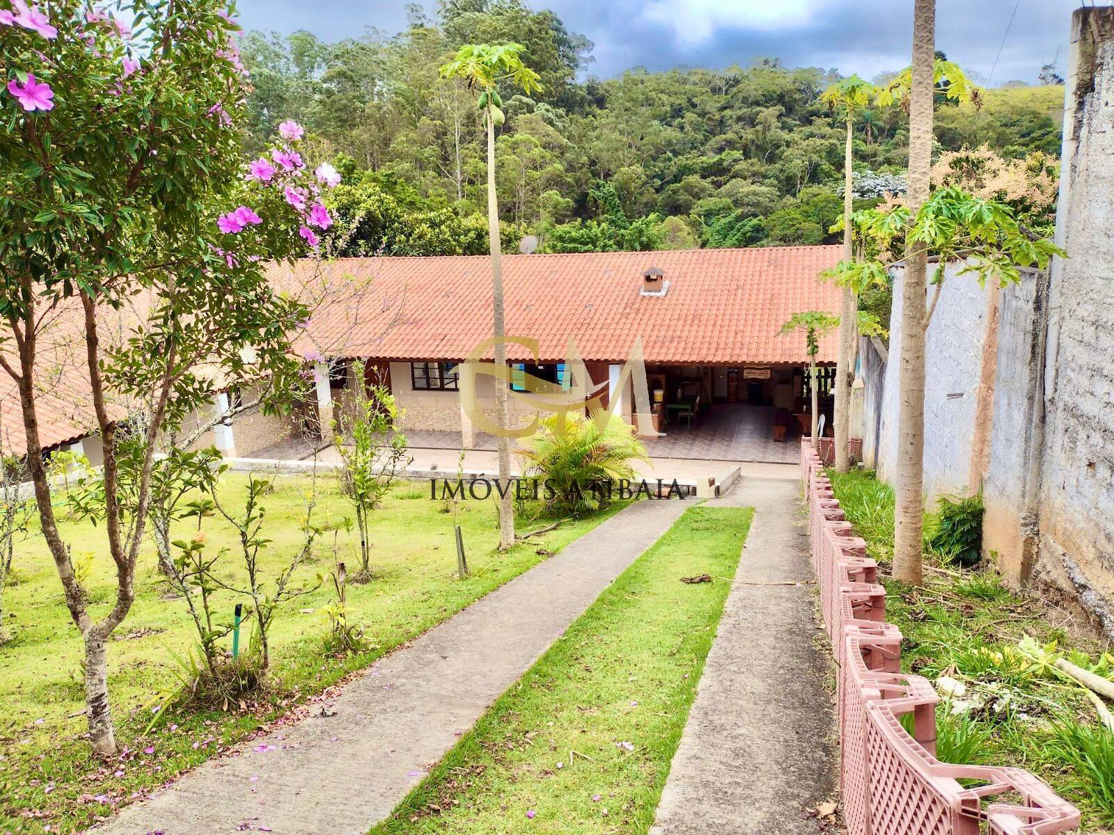 Casa, 4 quartos, 240 m² - Foto 4