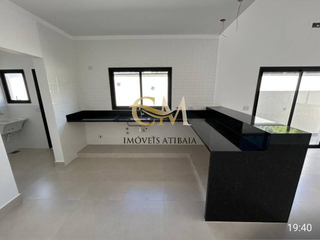 Casa, 3 quartos, 234 m² - Foto 3